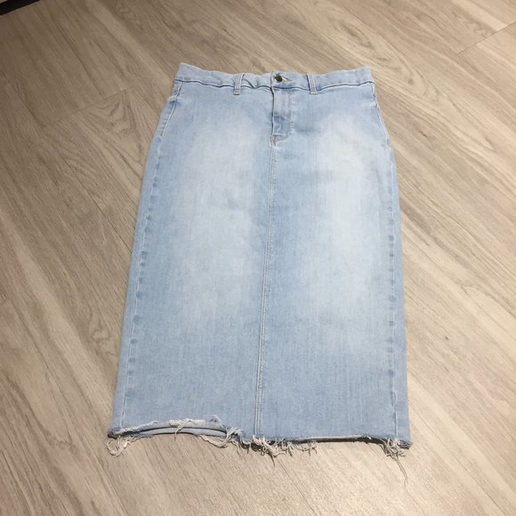 River Island Dresses & Skirts - River Island Denim Skirt With Frayed Hem